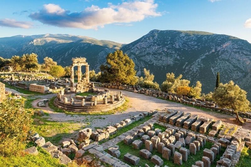 Delphi One Day Trip from Athens - Travel Recommends